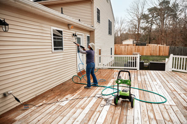 Best Garage Pressure Washing  in Brenham, TX